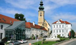 Gaweinstal Kirchenplatz