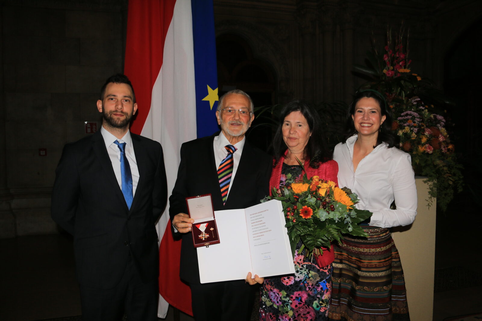 Prof. Felix Gundacker mit Familie