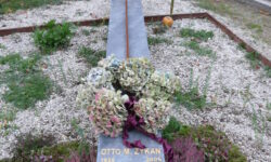 Friedhof Reinprechtspölla, Niederösterreich, Grab Otto M. Zykan